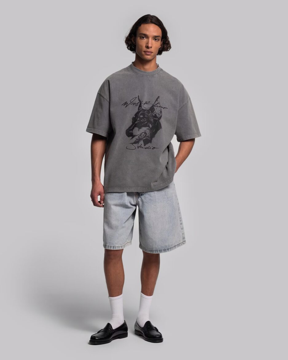 WRSTBHVR WIM T-SHIRT